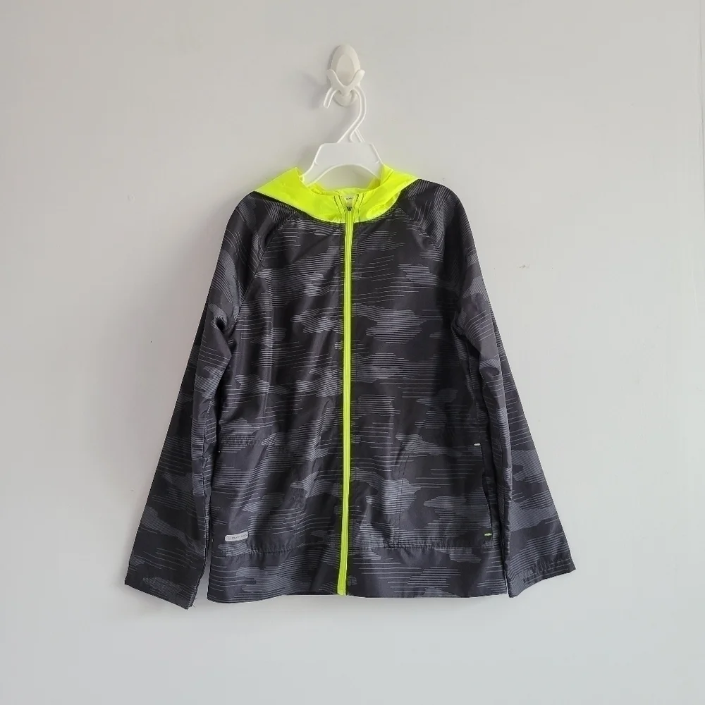 ☀️Boy's Jumping Beans Gray Camouflage Windbreaker